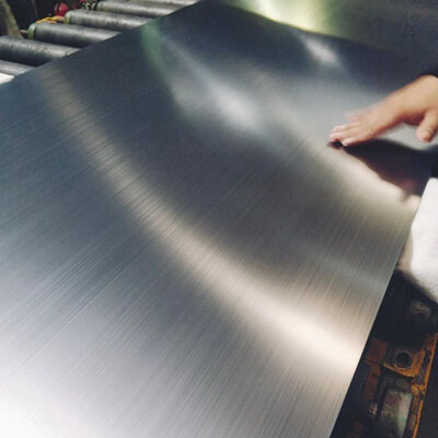Giá tốt Tấm thép không gỉ 304 hairline với bề mặt chải chéo kích thước bốn chân trực tuyến