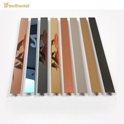2438mm Chiều dài 304 thép không gỉ gạch trang trí với bề mặt gương cho tường và sàn nhà