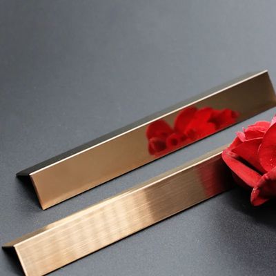 Thép không gỉ loại 304 L Profile Tile Trim với lớp phủ màu PVD và độ dày 0,55mm