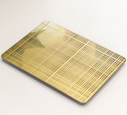 Giá tốt Tấm trang trí thép không gỉ 304 hoàn thiện gương vàng khắc hoa văn kích thước 1219x2438mm trực tuyến
