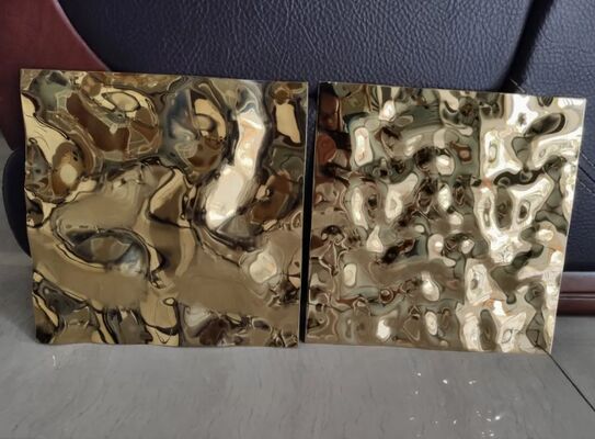 Giá tốt 304 Grade Gold Mirror Finish Water Ripple Stainless Steel Sheet với độ dày 0,65mm cho các ứng dụng trang trí trực tuyến