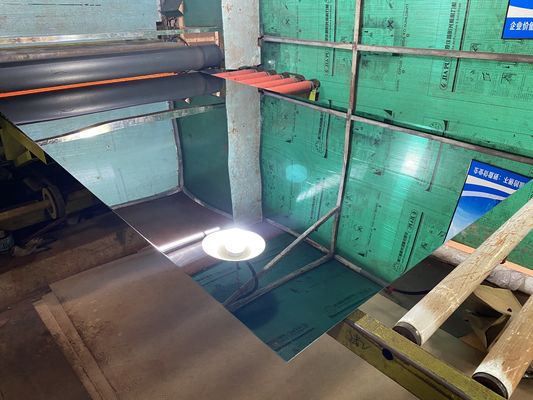 Giá tốt 201 Stainless Steel Mirror Finish Bảng trang trí với độ dày 0,55mm cho tường và trần nhà bếp trực tuyến