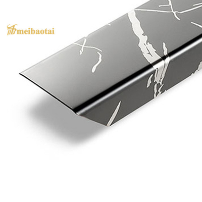 Gương màu đen vàng đã hoàn thành SS Tile Trim L Slot Độ dày 0,65mm