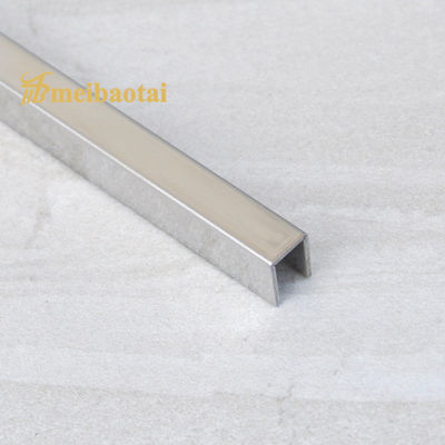 Giá tốt Thanh nẹp gạch Inox bề mặt gương, cạnh tròn, độ cứng 200HV, dùng để trang trí và bảo vệ trực tuyến
