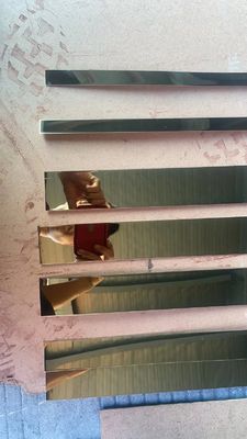 Chân nẹp cạnh bằng thép không gỉ mạ vàng tiêu chuẩn JIS dày 0.85mm bảo vệ gạch