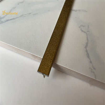 SS201 Stainless Steel Wall Trim with Embossed Finish and Anti Finger Print for Tiles (Thiết kế tường bằng thép không gỉ với kết thúc nổi và in chống ngón tay cho gạch)